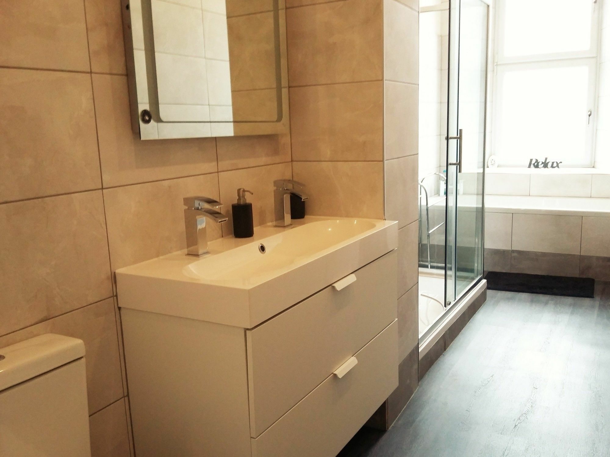2 Bed Apartment Finnieston กลาสโกว์ ภายนอก รูปภาพ